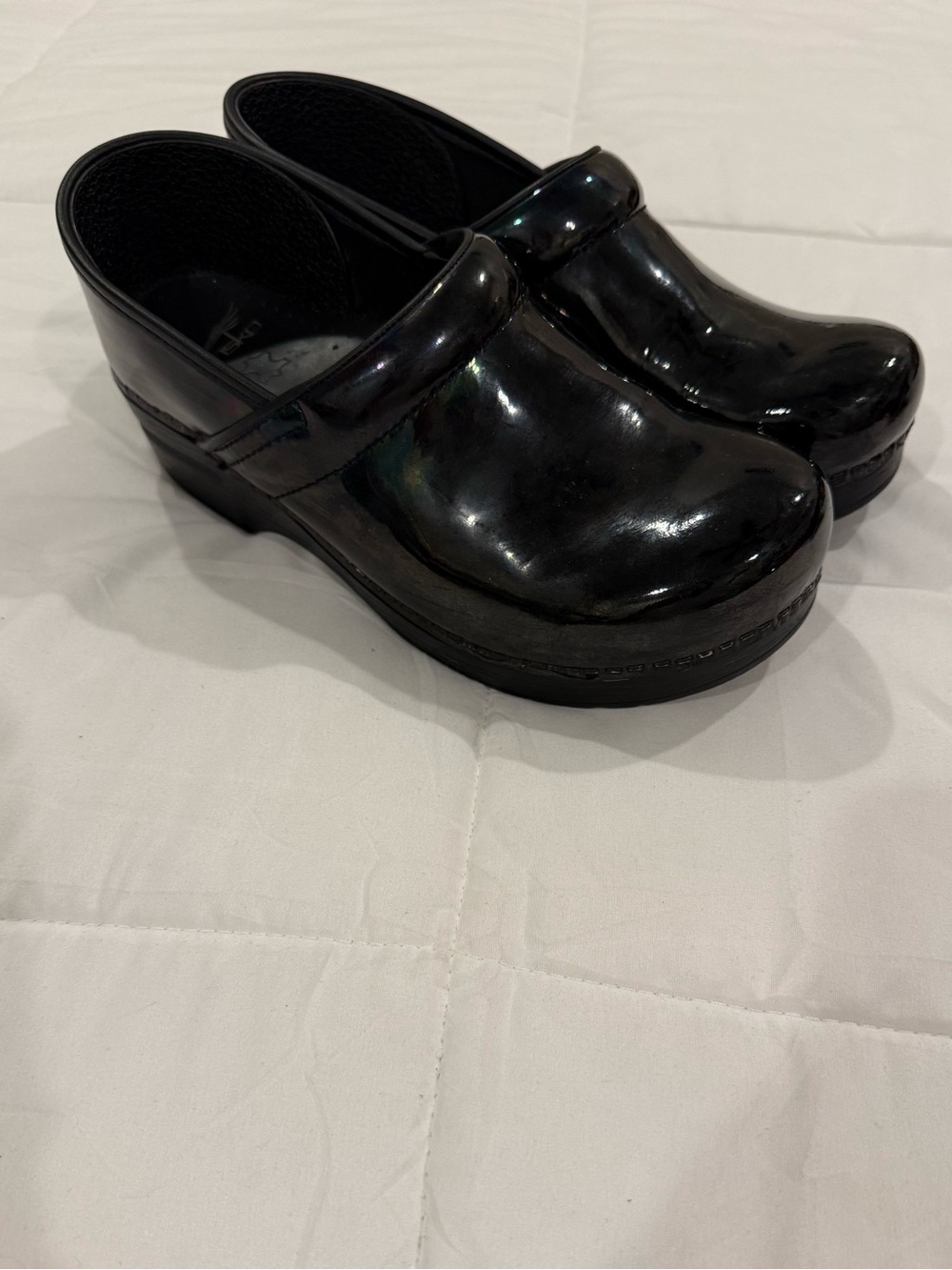 Dansko Professional Clog Black Patent Leather
Size 40